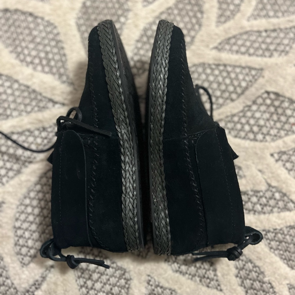 Ugg Shoe
